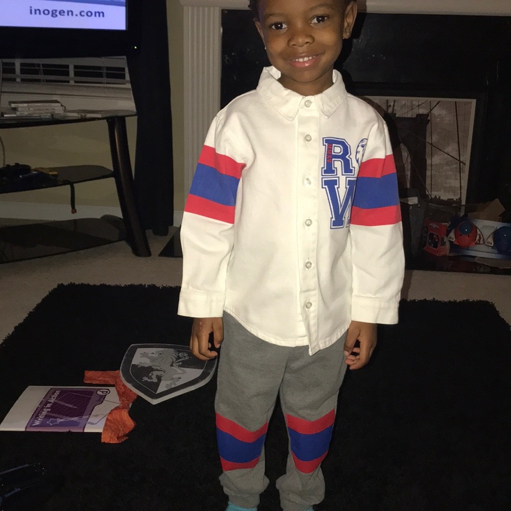 Boys Roca Wear outfit EUC